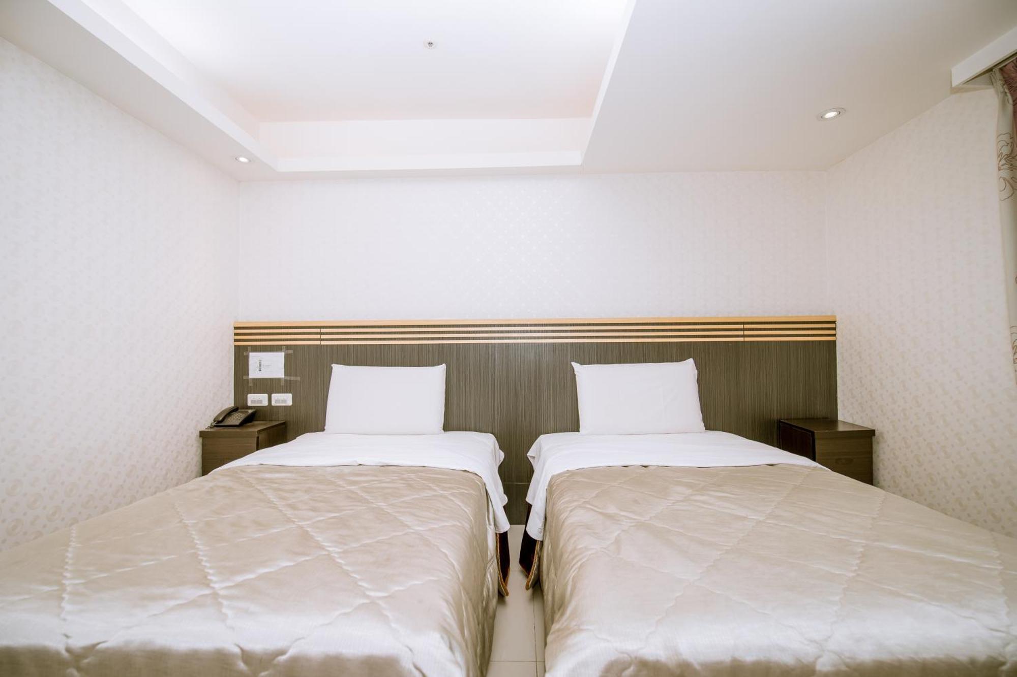 Guide Hotel Taoyuan Fuxing Luaran gambar