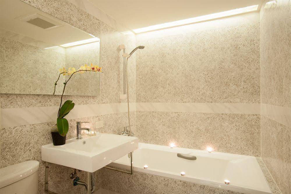 Guide Hotel Taoyuan Fuxing Luaran gambar